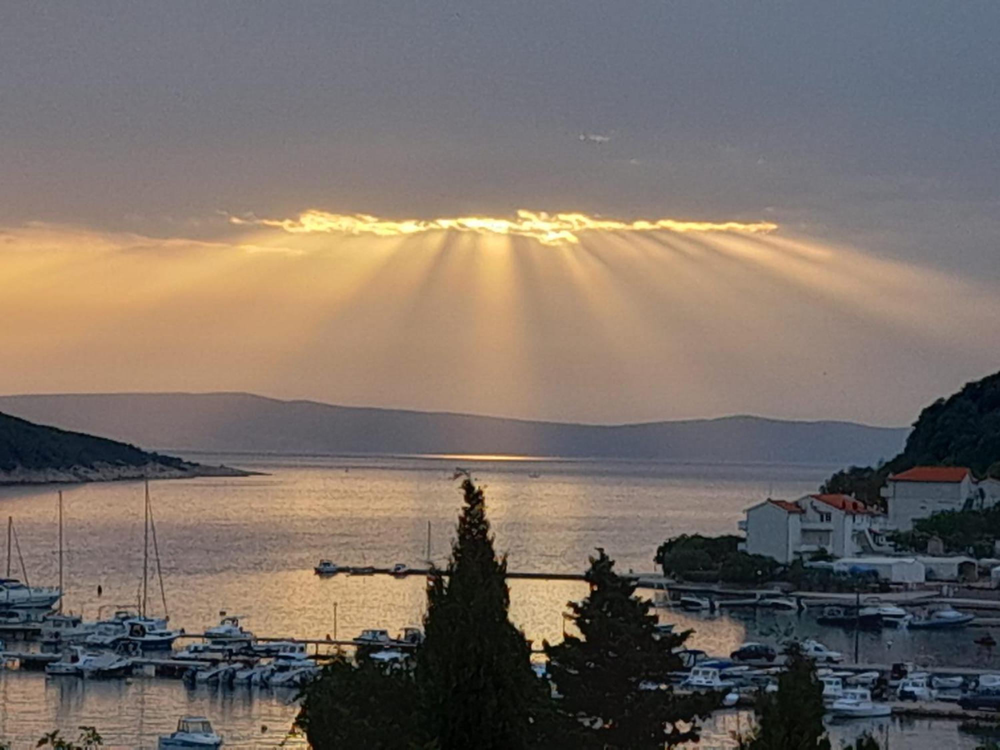 Apartmani Lana Rab Kampor Dış mekan fotoğraf
